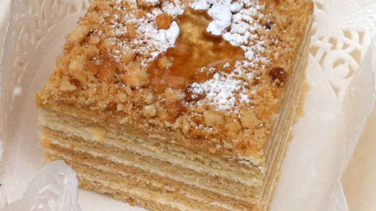 Russian Burnt Honey Cake | finding time for cooking
